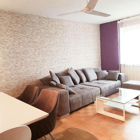 Penthouse "Marc Aurel" - Greatview, Wifi & Netflix Lejlighed Schweinfurt Eksteriør billede
