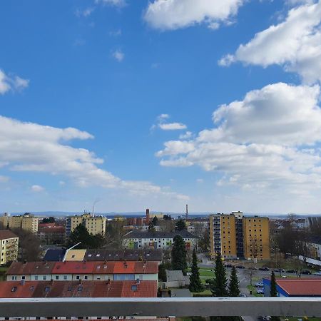 Penthouse "Marc Aurel" - Greatview, Wifi & Netflix Lejlighed Schweinfurt Eksteriør billede