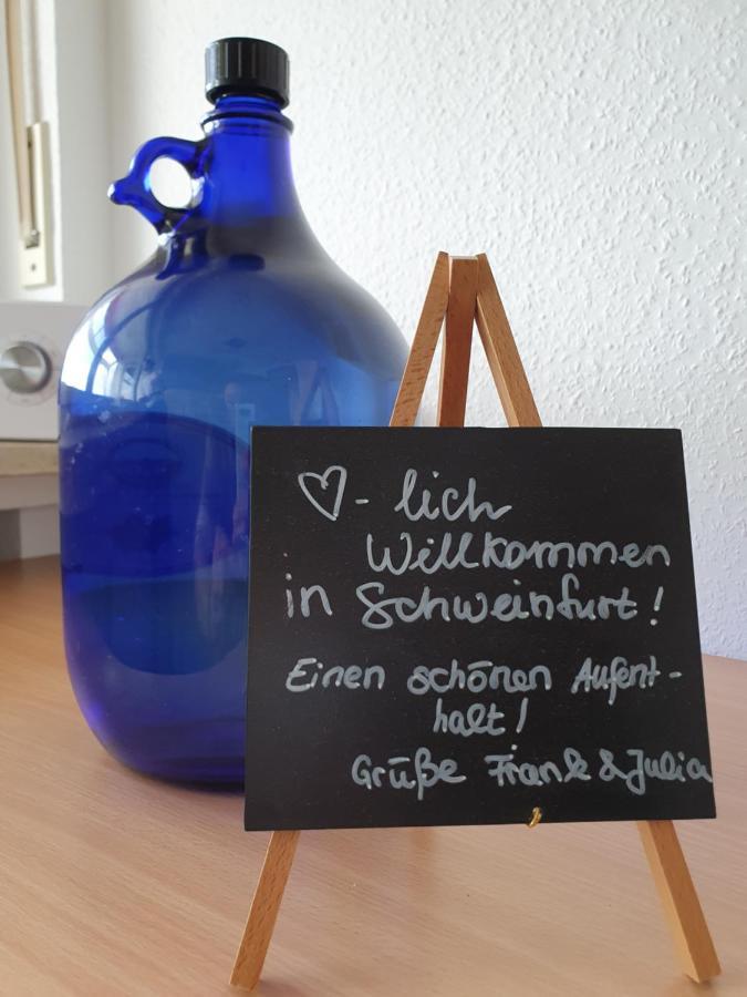 Penthouse "Marc Aurel" - Greatview, Wifi & Netflix Lejlighed Schweinfurt Eksteriør billede
